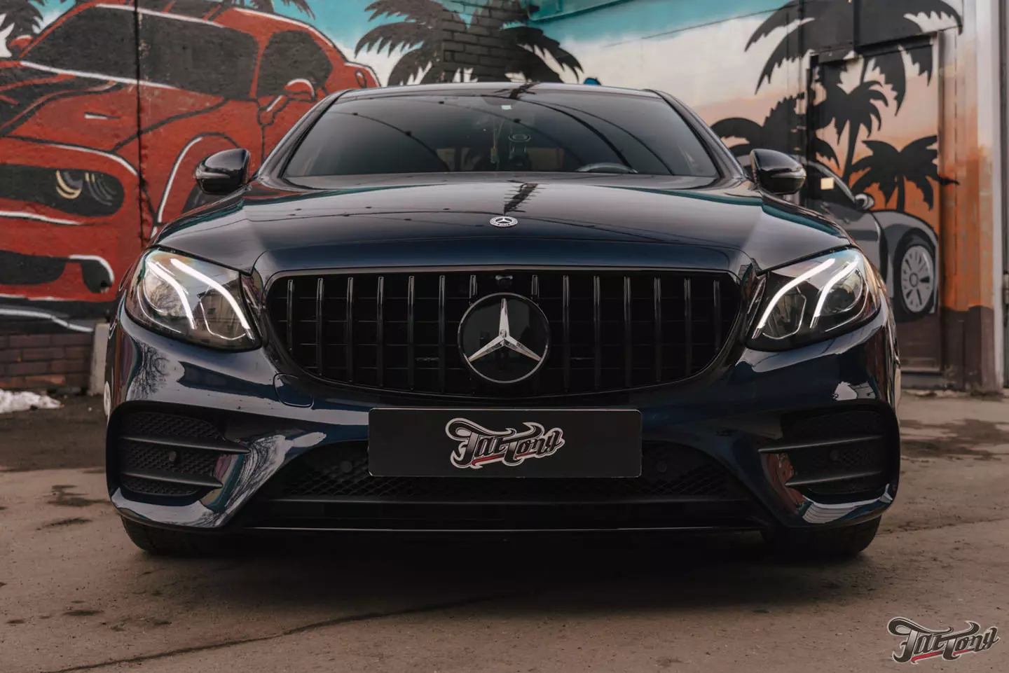 Частичный окрас и антихром для Mercedes E53